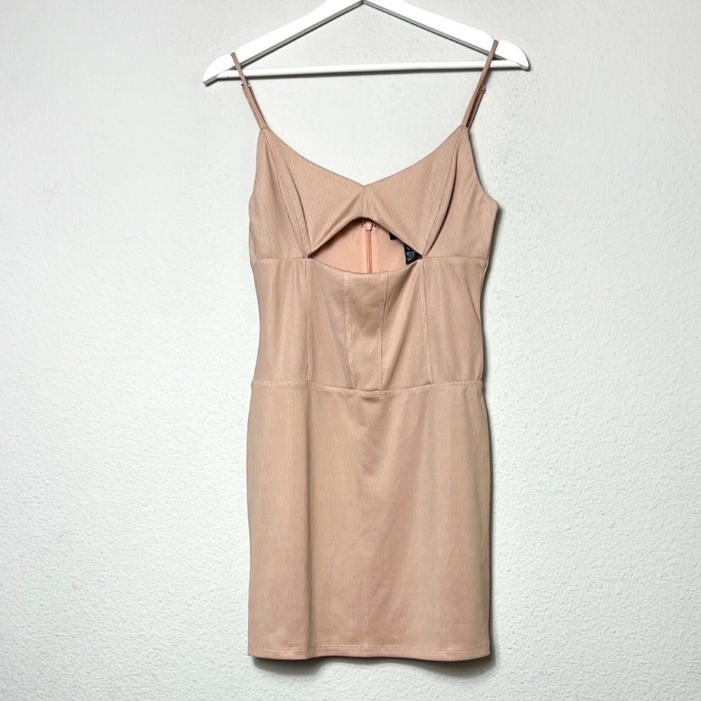 H:OURS Modi Mini Tan Ribbed Dress - Picture 2 of 7
